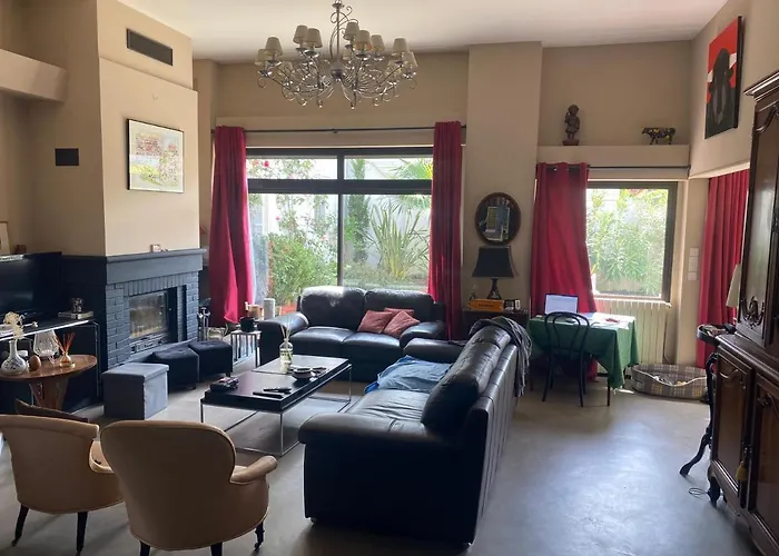 Villa Hiru Alabak - Maison A Biarritz, Piscine, Jardin, 8 Personnes