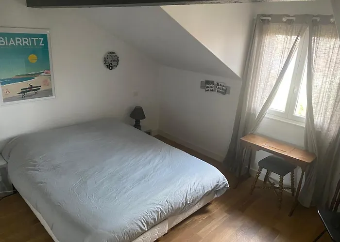 Villa Hiru Alabak - Maison A Biarritz, Piscine, Jardin, 8 Personnes Biarriz